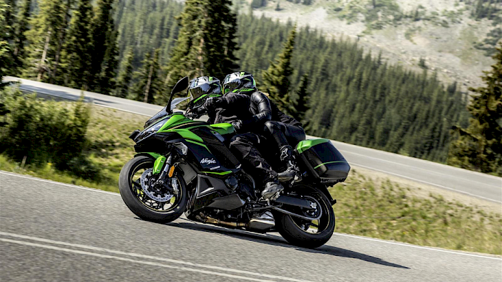 Die neue Kawasaki Ninja 1100SX 2025