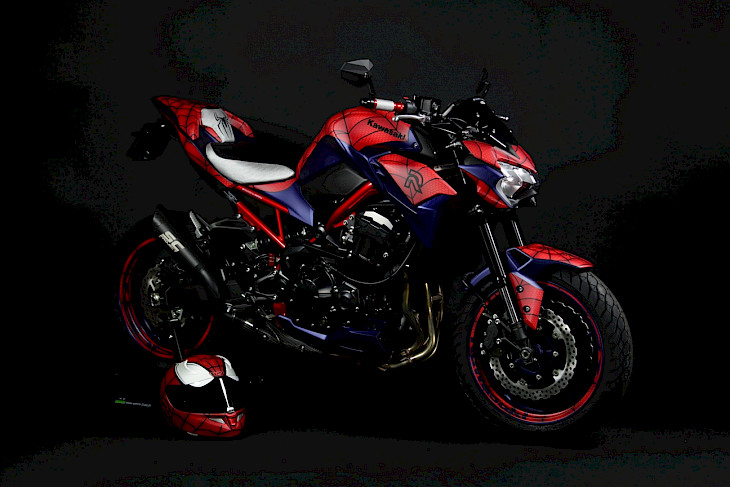 Kawasaki Z900 Spiderman